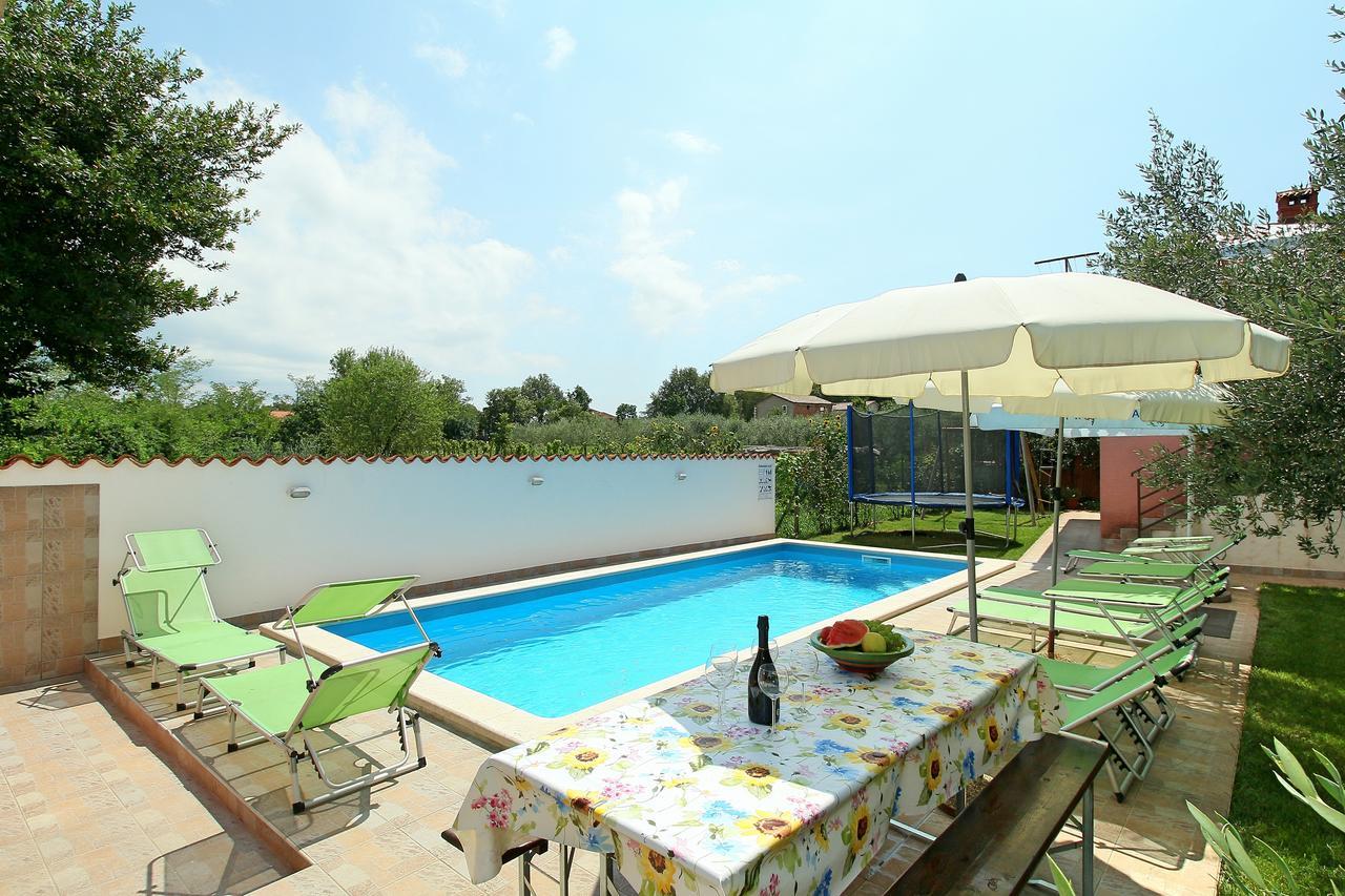 Sobe Rooms Tea Buje Dış mekan fotoğraf