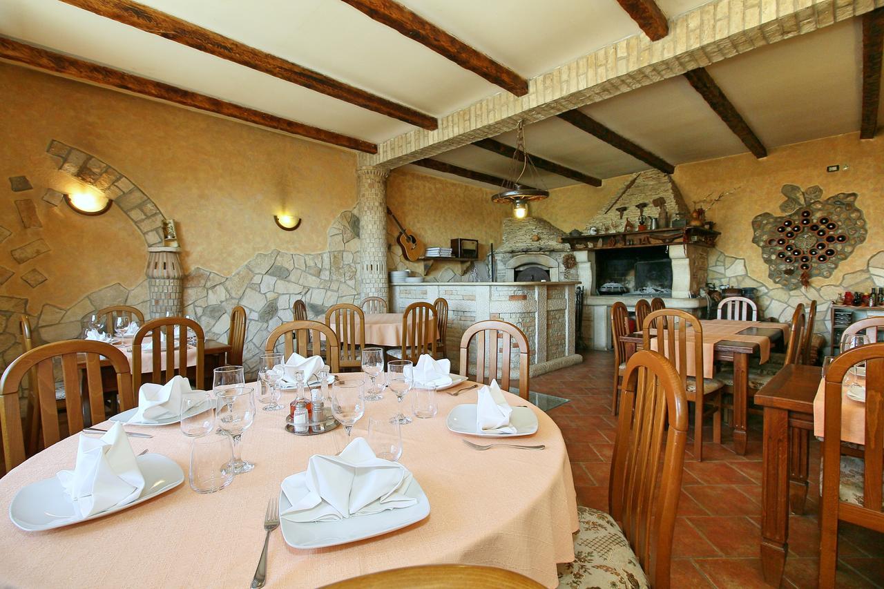 Sobe Rooms Tea Buje Dış mekan fotoğraf