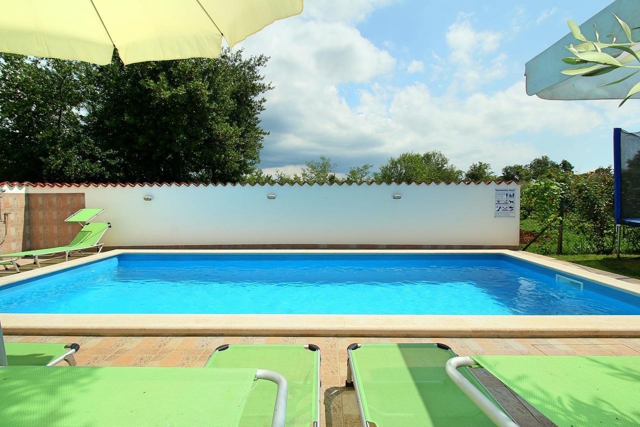 Sobe Rooms Tea Buje Dış mekan fotoğraf