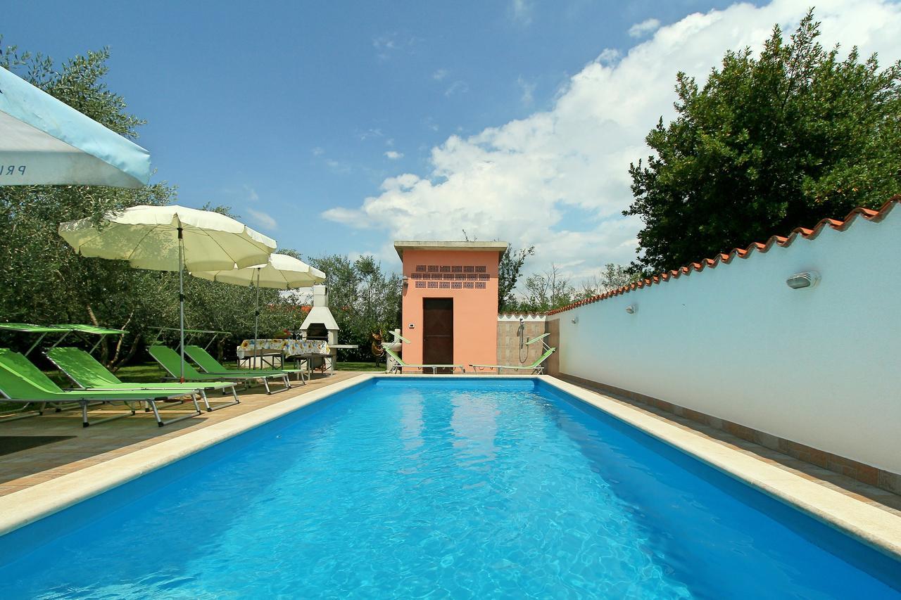 Sobe Rooms Tea Buje Dış mekan fotoğraf